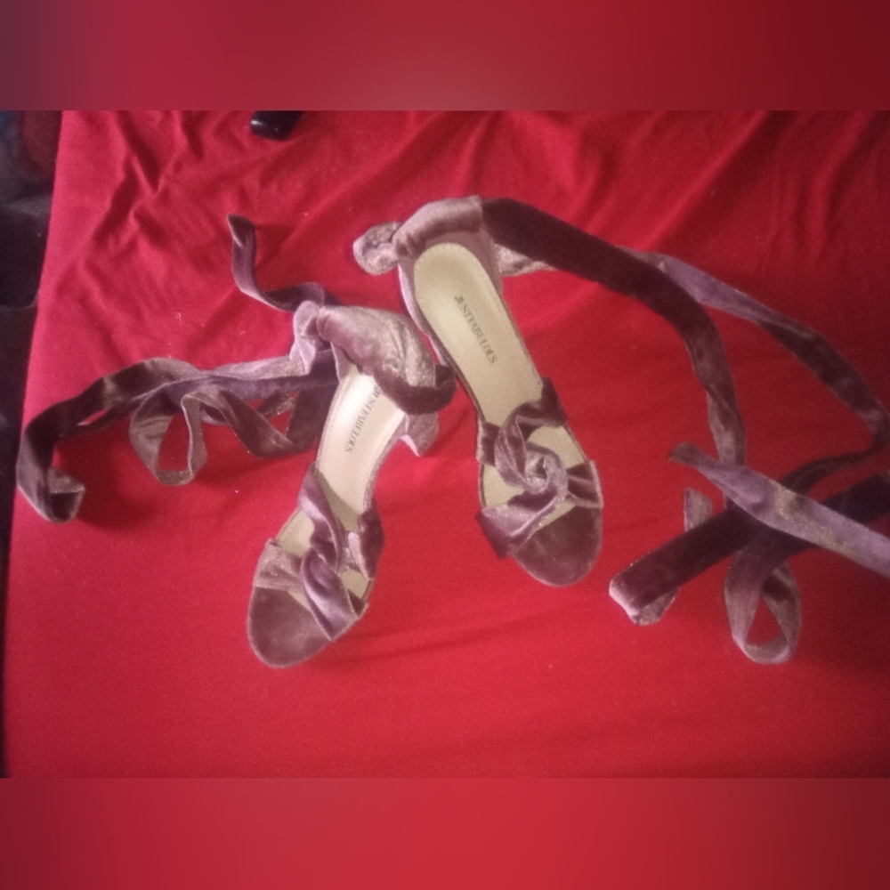 W women's lace up heels